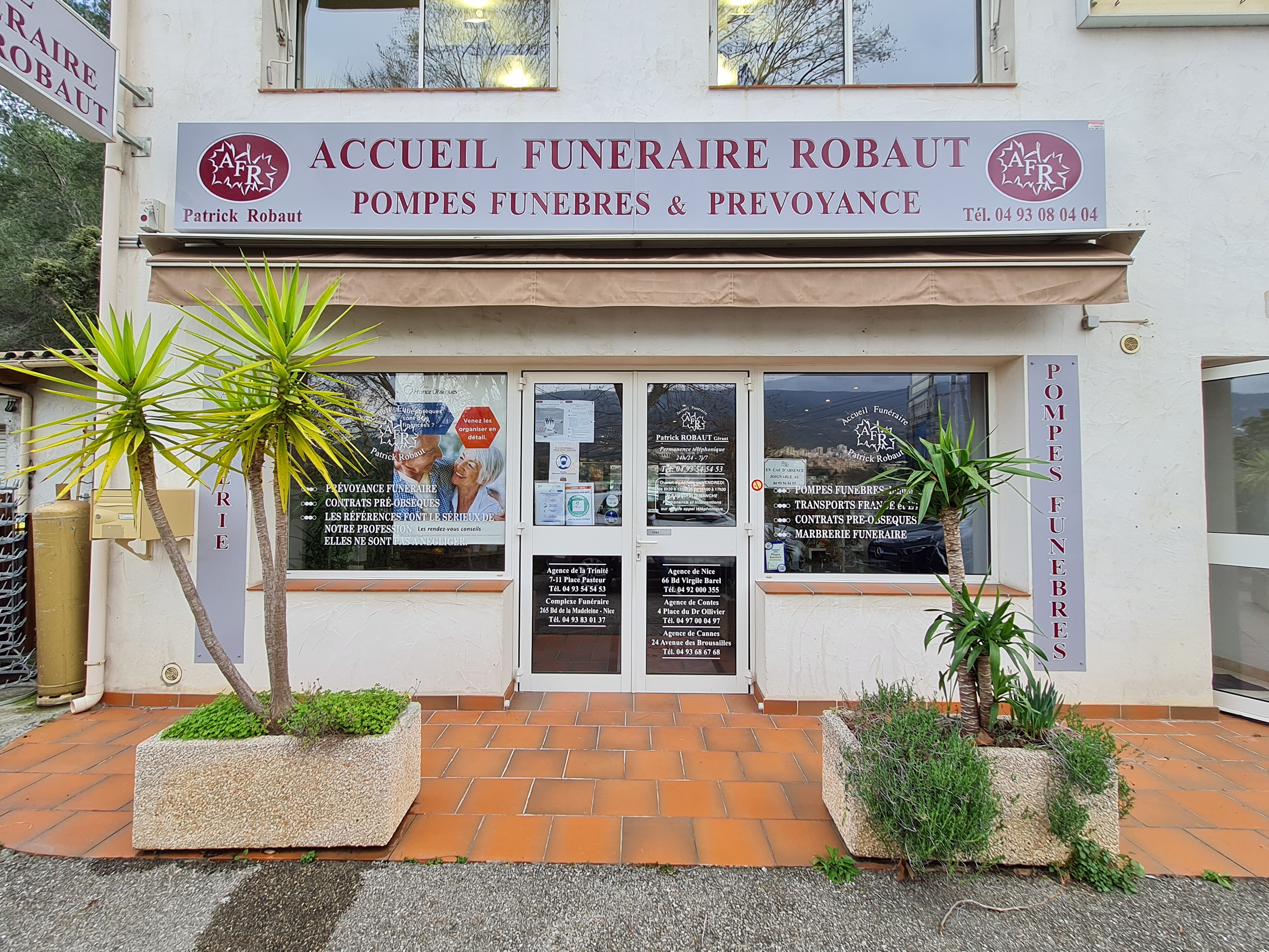 Accueil Funéraire Robaut - Colomars - De Grenoble 